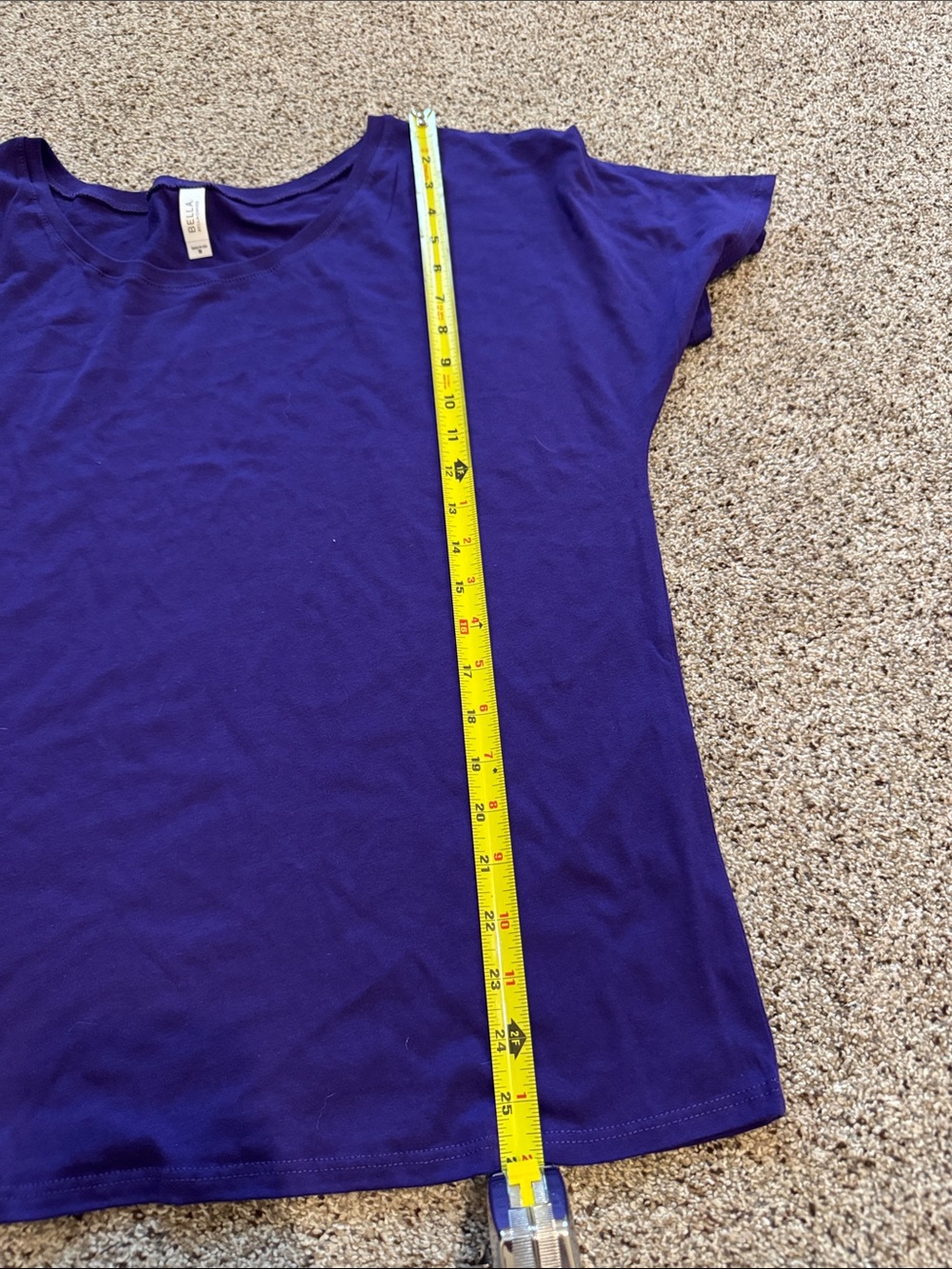 Bella Canvas White (Women’s Tee), Purple (Men’s Tee) Crew Neck Lot of 5 size M - Picture 7 of 9